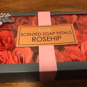 Scented Soap Petals